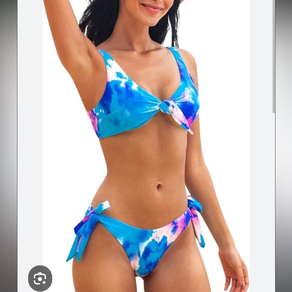 Cupshe  Tie-Dye Bikini set